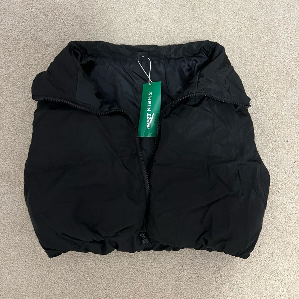 Cropped Puffer Jacket